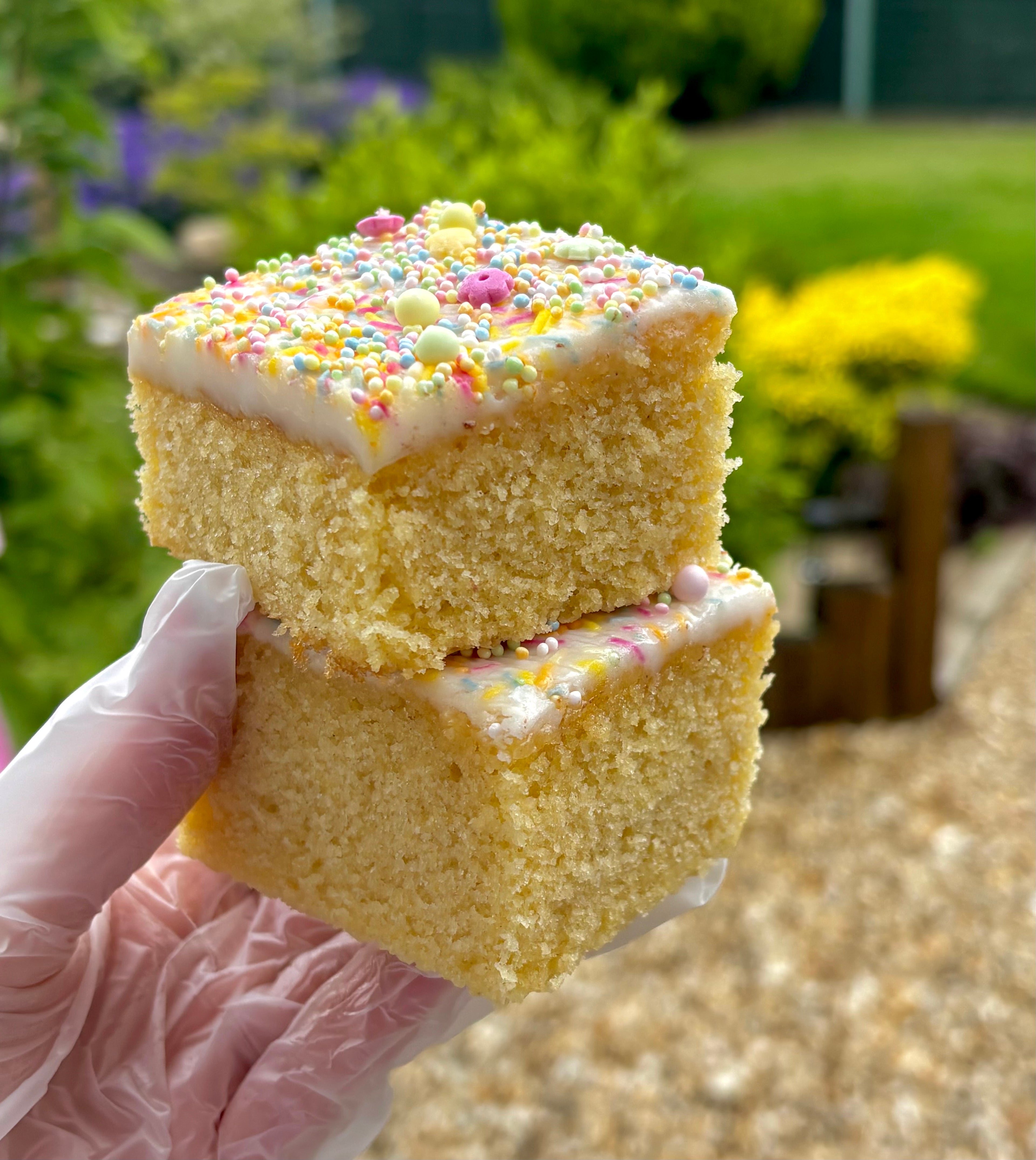 Old School Vanilla Cake