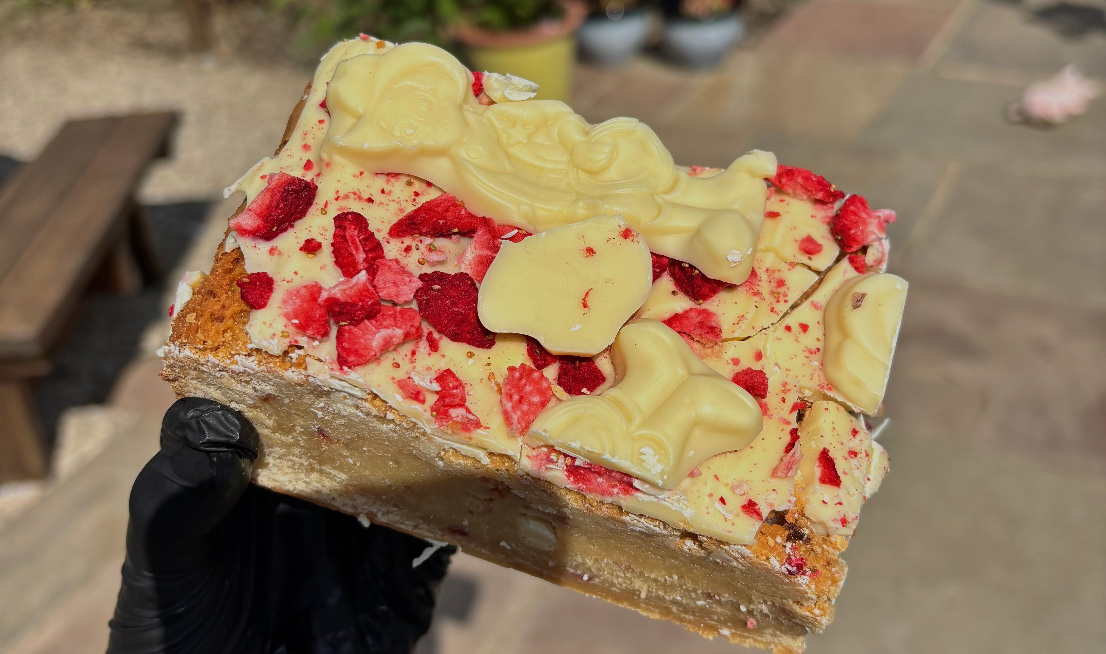 Milkybar & Strawberry Blondies